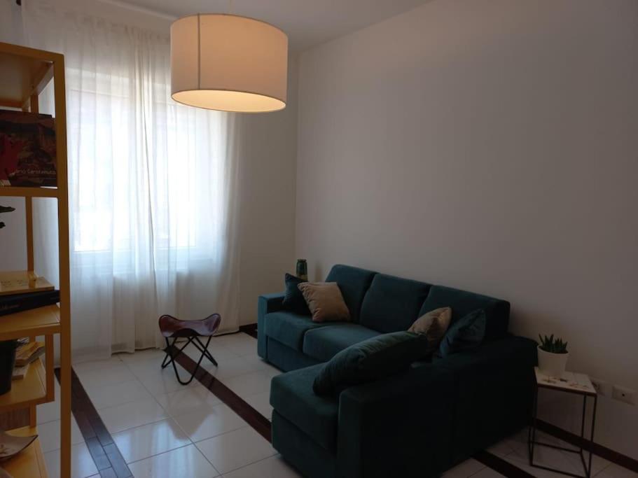 Апартаменты Giulia Town House Tra Citta E Mare Салерно Экстерьер фото